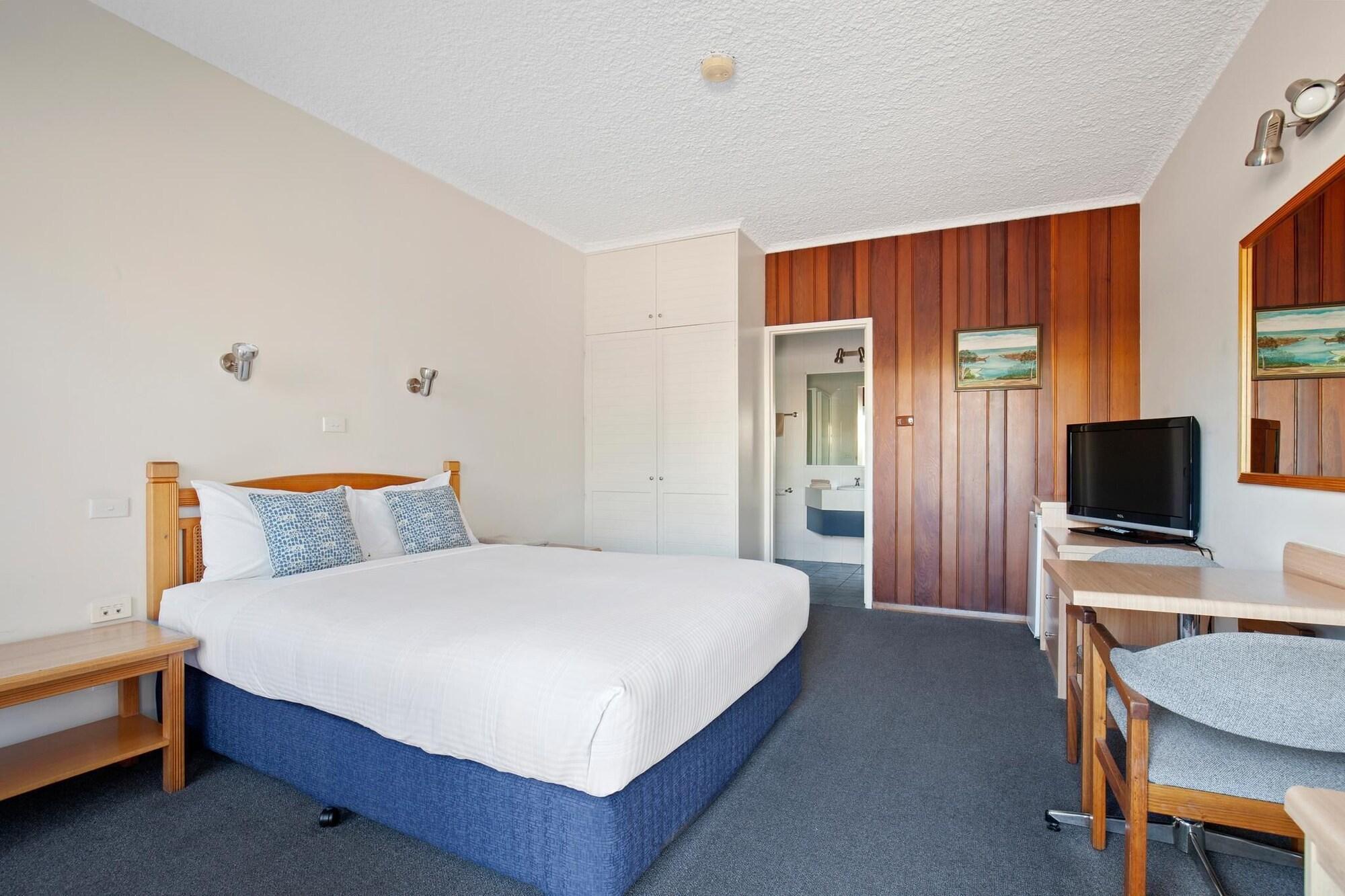 Banjo Paterson Motor Inn Lakes Entrance Exteriör bild
