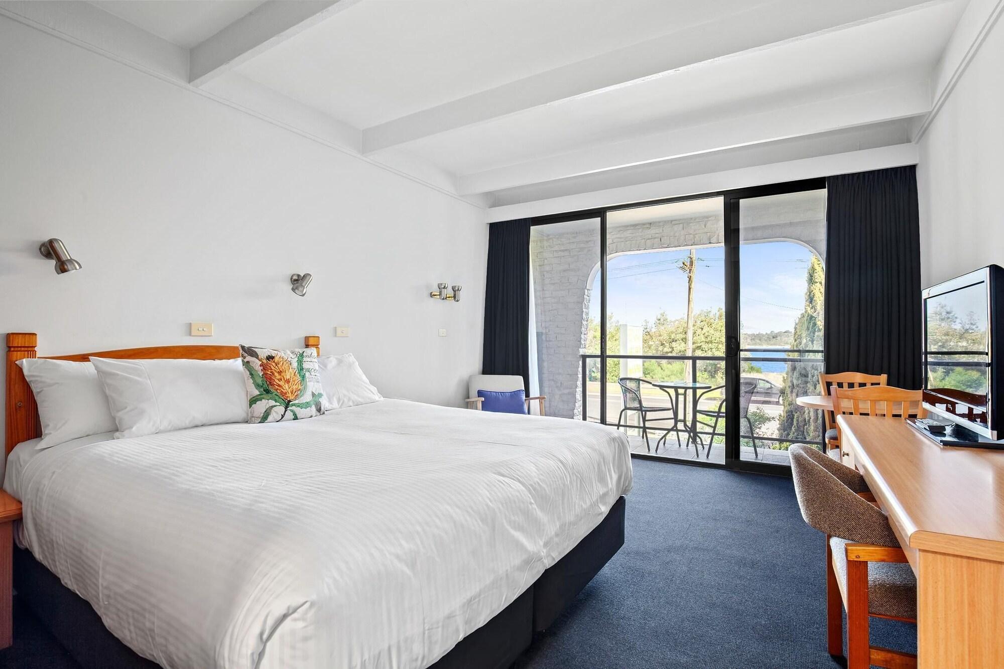 Banjo Paterson Motor Inn Lakes Entrance Exteriör bild