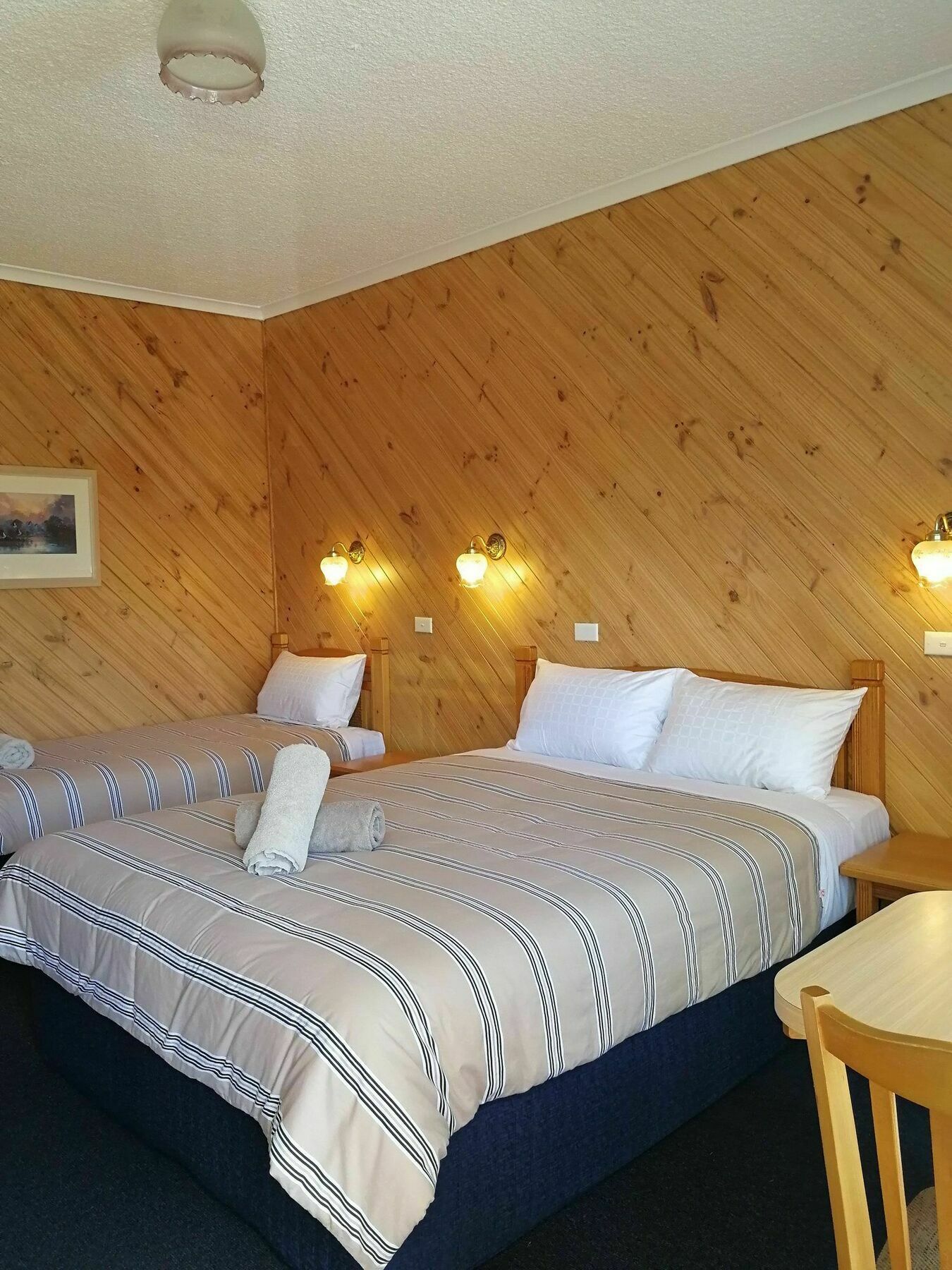 Banjo Paterson Motor Inn Lakes Entrance Exteriör bild